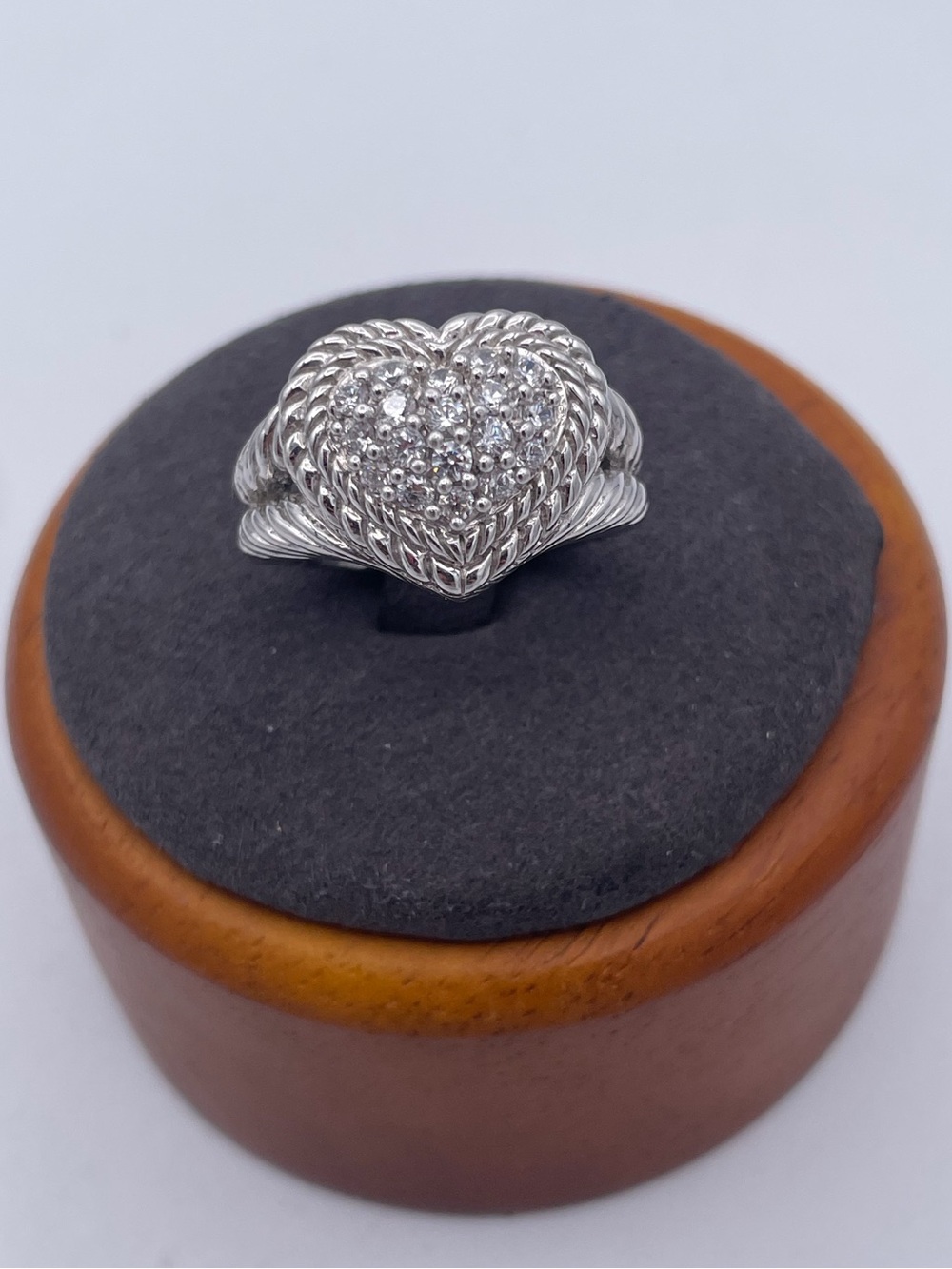 Judith Ripka Sterling Silver 925 CZ Pave Heart Ring Thailand QVC Era Size 7 - Picture 2 of 10